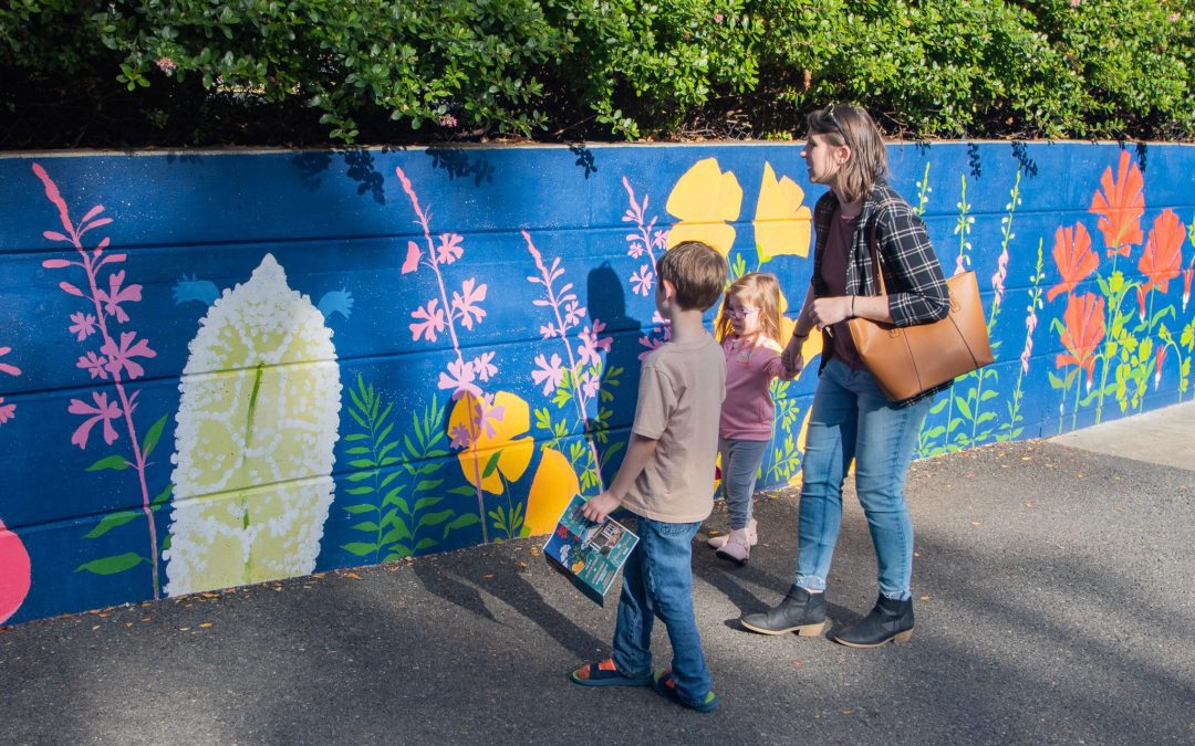 Experience Chehalis Unveils New Wildflower Mural at Vernetta Smith Chehalis Timberland Library